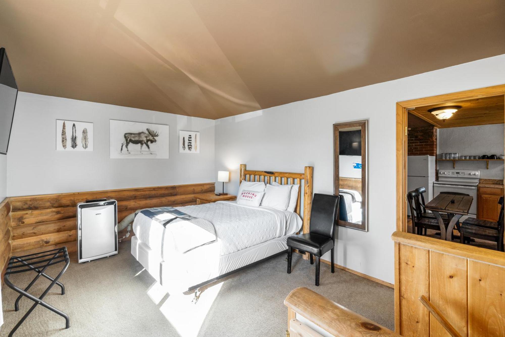 The Bucking Moose Hotel West Yellowstone Exterior foto